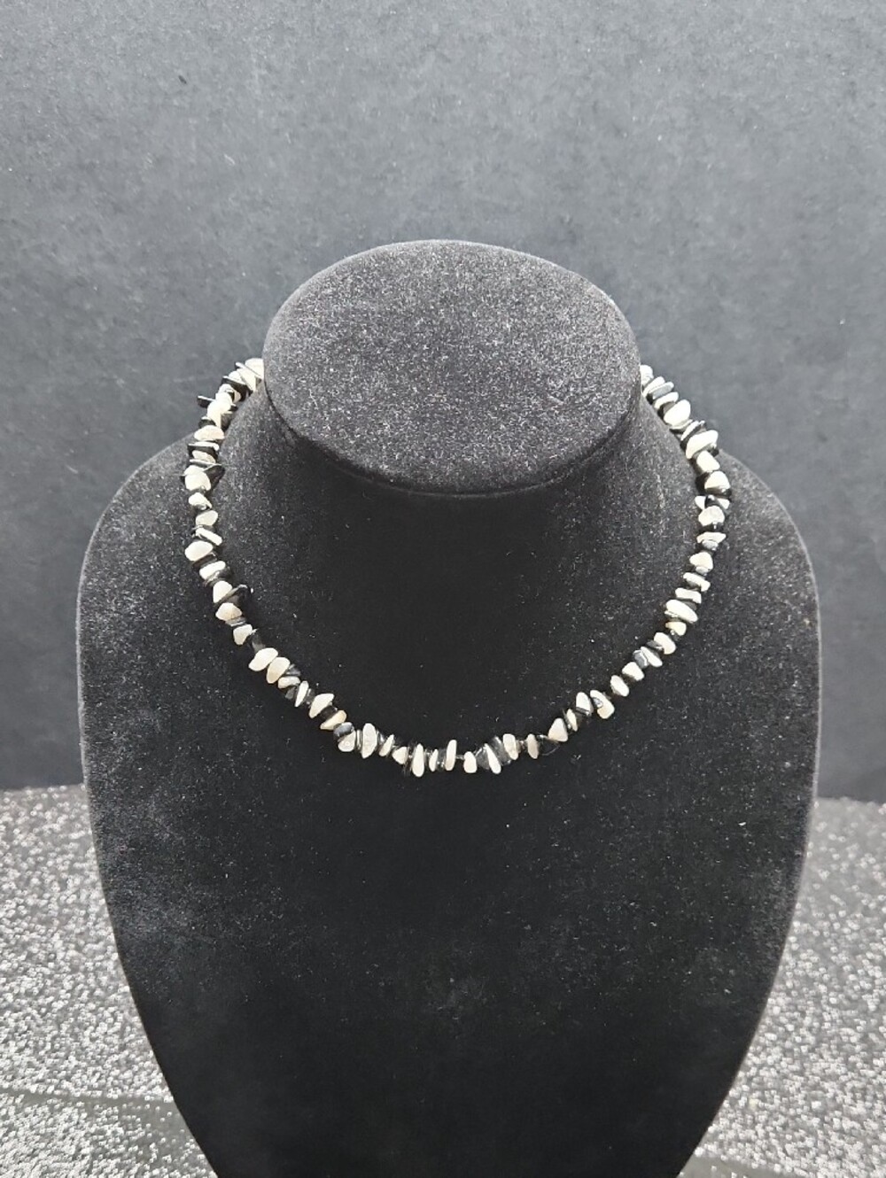 Handcrafted Shell & Stone Chip Necklace Bundle - Picture 6 of 12